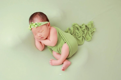 喀什宝宝湿疹涂什么药膏